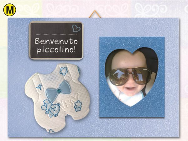 PORTAFOTO GLITTERATO AZZURRO CON VESTITINO E LAVAGNETTA DA PERSONALIZZARE