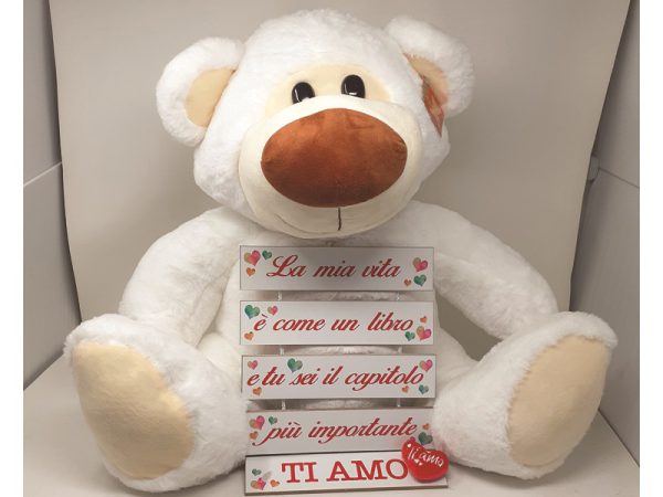 ORSO BIANCO cm 50 CON "TAPPARELLA" IN LEGNO E CUORICINI