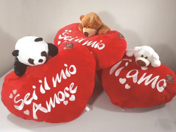 CUORE ø 60 cm CON PELUCHE cm 30. . . ORDINE MINIMO 3 PZ. ASSORTITI