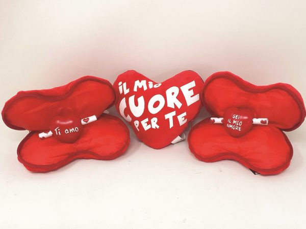CUORE PORTAREGALO ø 15 cm CON CUORE IN RESINA E PERGAMENA. . . ORDINE MINIMO 4 PZ. ASSORTITI